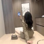 High Quality Blazer With Belt - Image 4