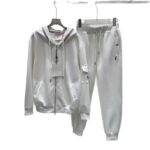 Fashionable Versatile Tracksuits For Women - Image 5