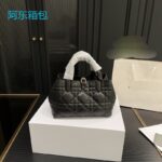 Classic Handbags For Women - Image 2