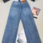 New High Waist Straight Leg Jeans For Women - Image 5
